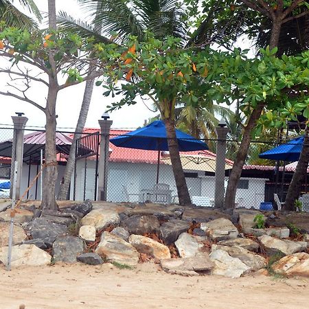 Estuary Hotel Matara Exterior photo