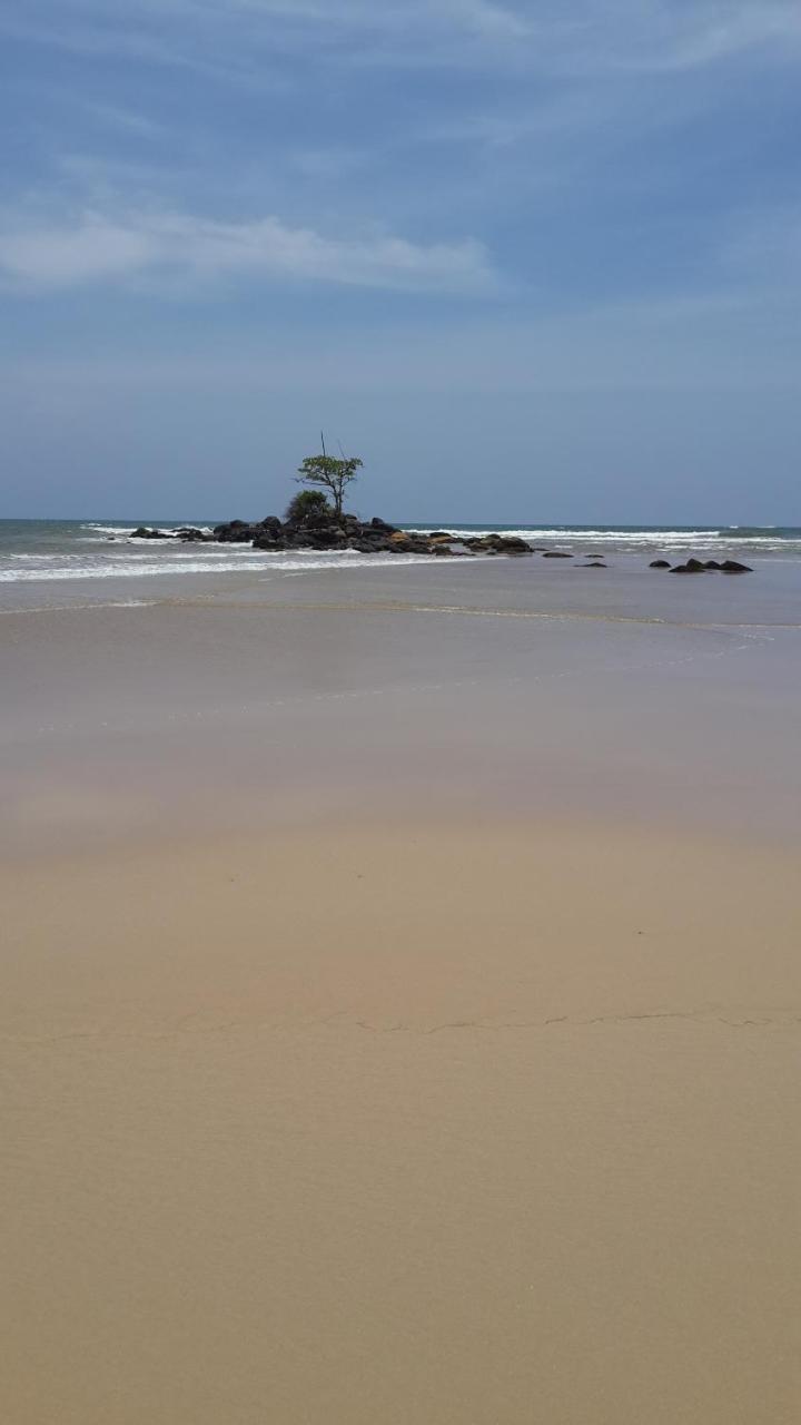 Estuary Hotel Matara Exterior photo
